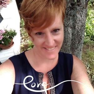 Meet your Posher, Caroline